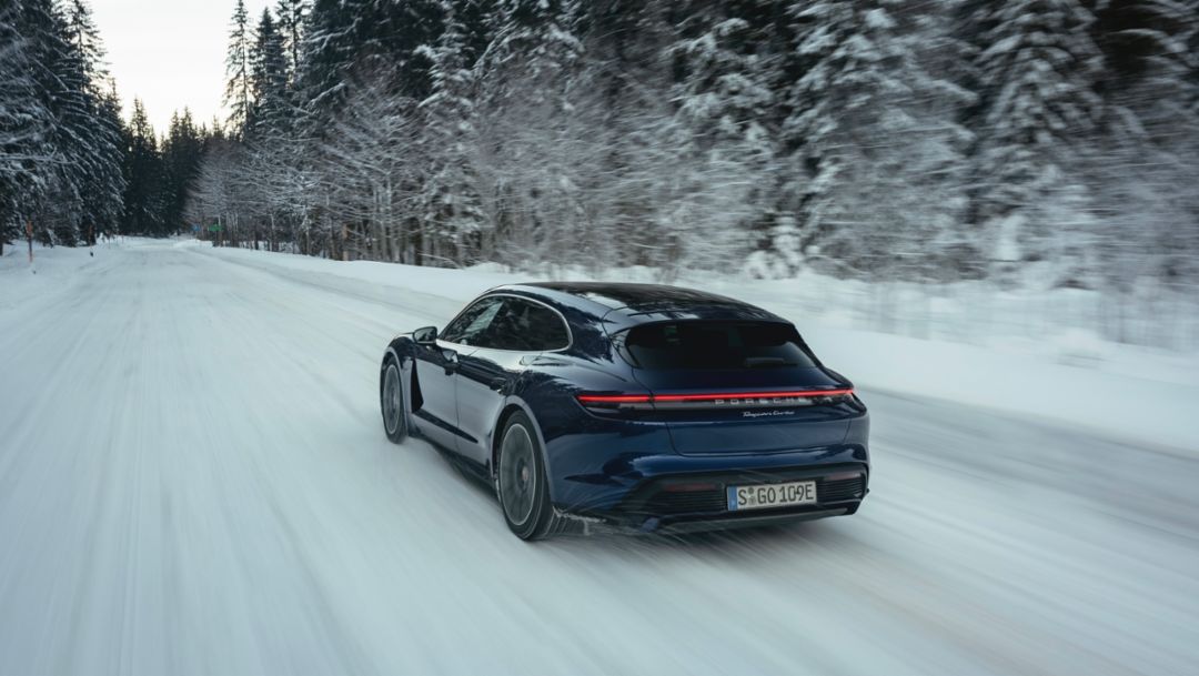 Taycan Turbo Sport Turismo, Salzburg, Austria, 2022, Porsche AG