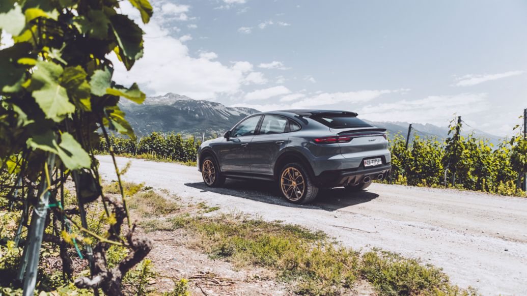 Cayenne Turbo GT, Swiss Roads, 2024, Porsche AG