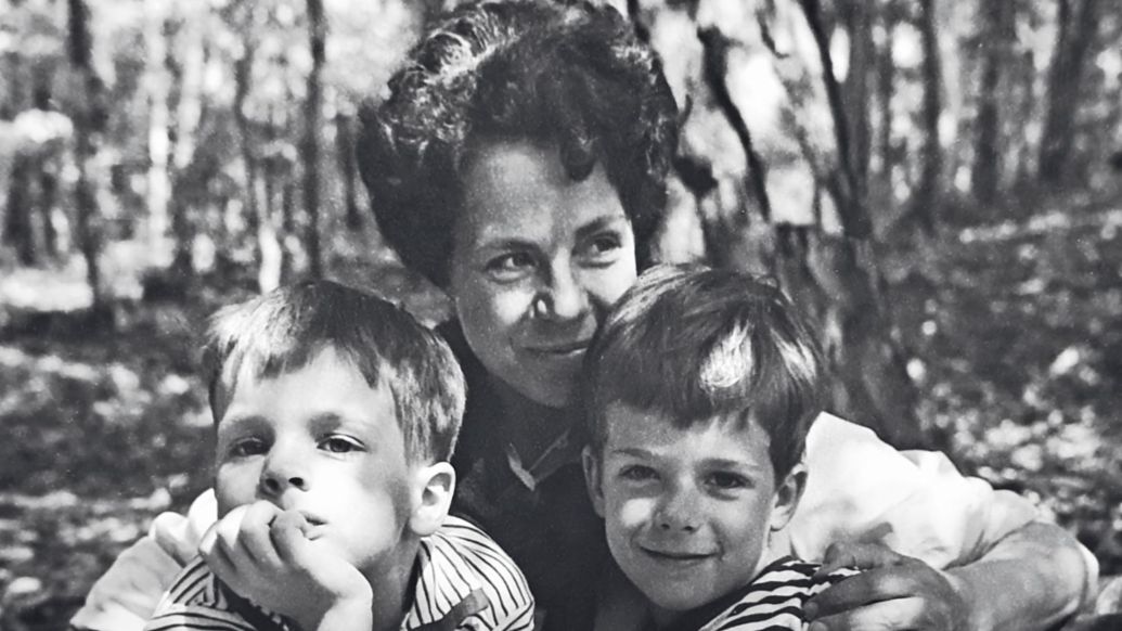 Jolantha Tschudi, 2023, Porsche AG