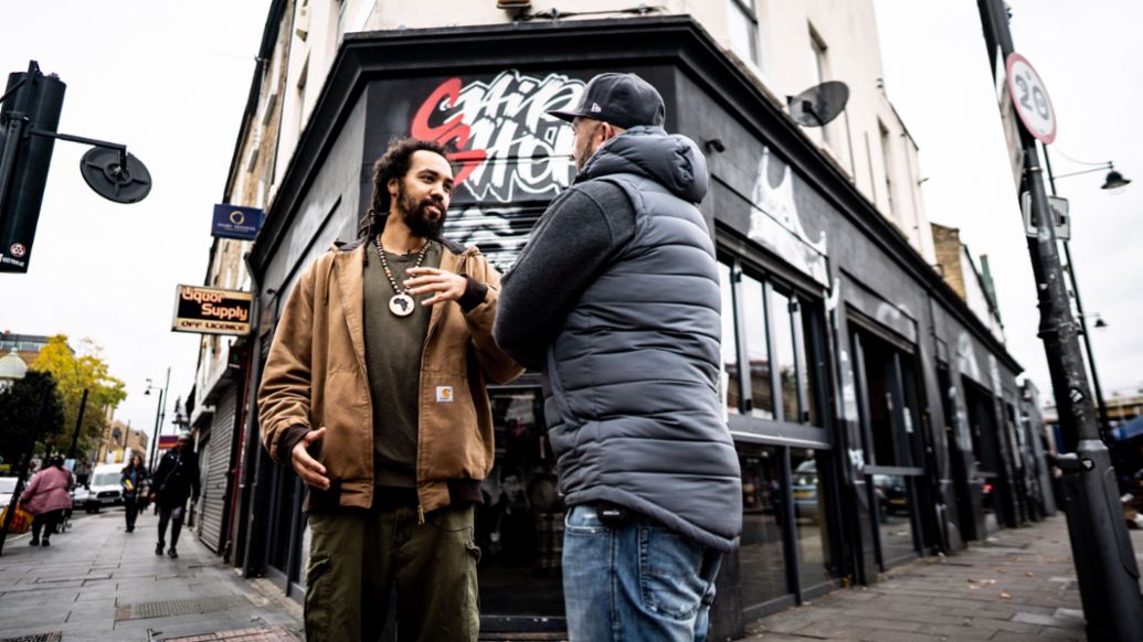 Apex Zero, Niko H&uuml;ls, l-r, Roadtrip Back2Tape, London, 2020, Porsche AG