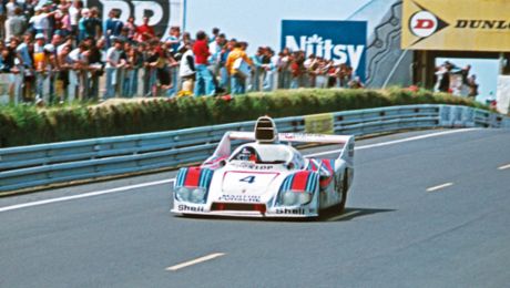 3:36.50 minutes: Jacky Ickx catching up in Le Mans