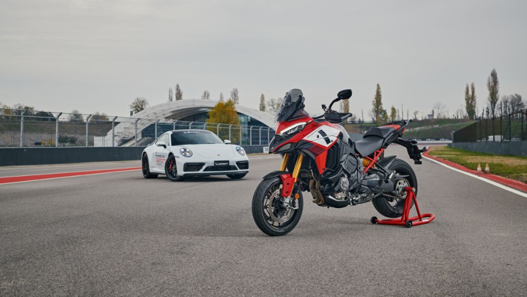 Torna la Porsche & Ducati Experience: l’appuntamento per gli amanti delle due e delle quattro ruote