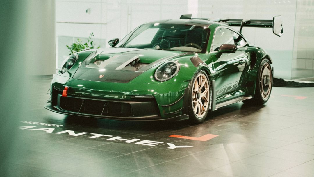 Porsche Centre Dubai unveils 911 GT3 RS in Dubai