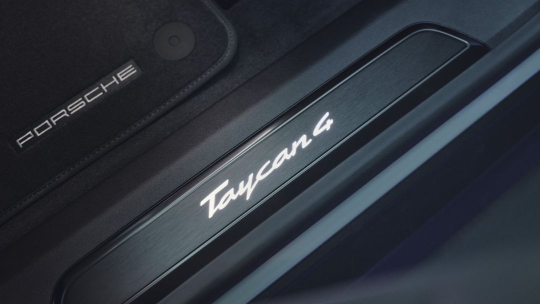Taycan 4