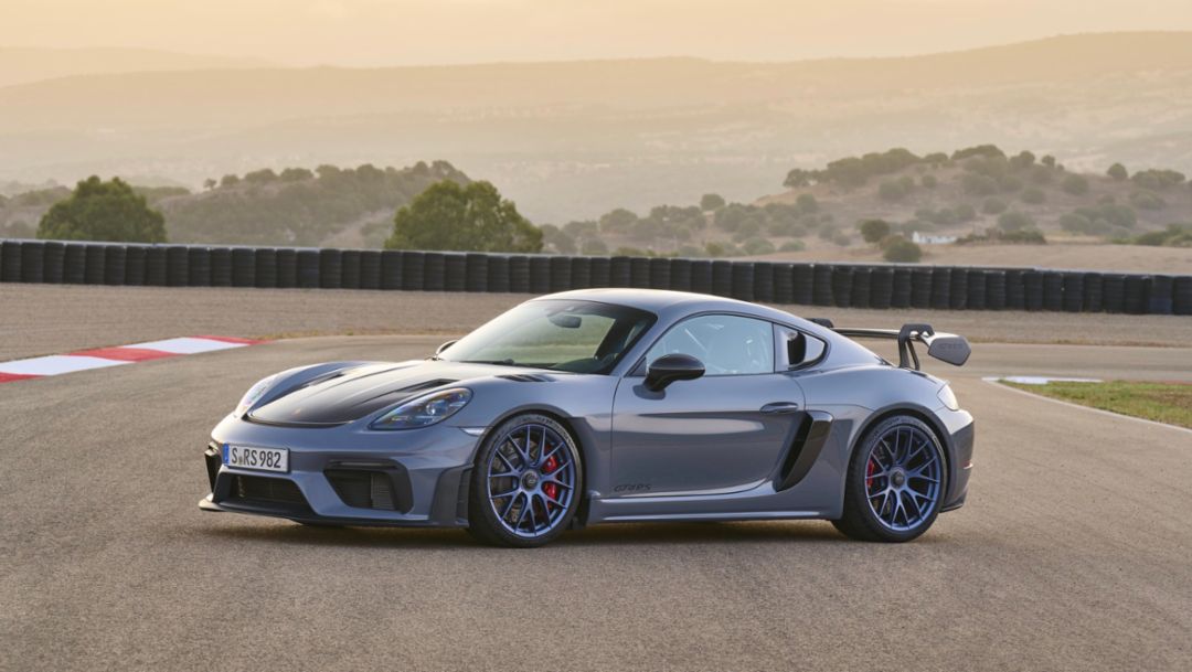Der neue Porsche 718 Cayman GT4 RS