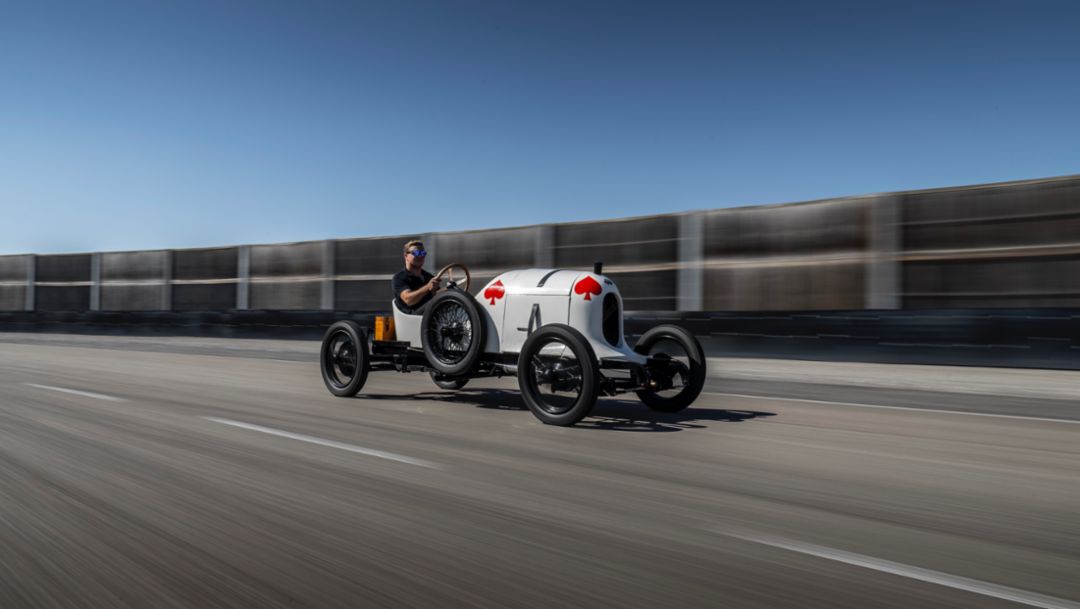 Austro-Daimler ADS R „Sascha“ feiert 100 Jahre Klassensieg bei der Targa Florio