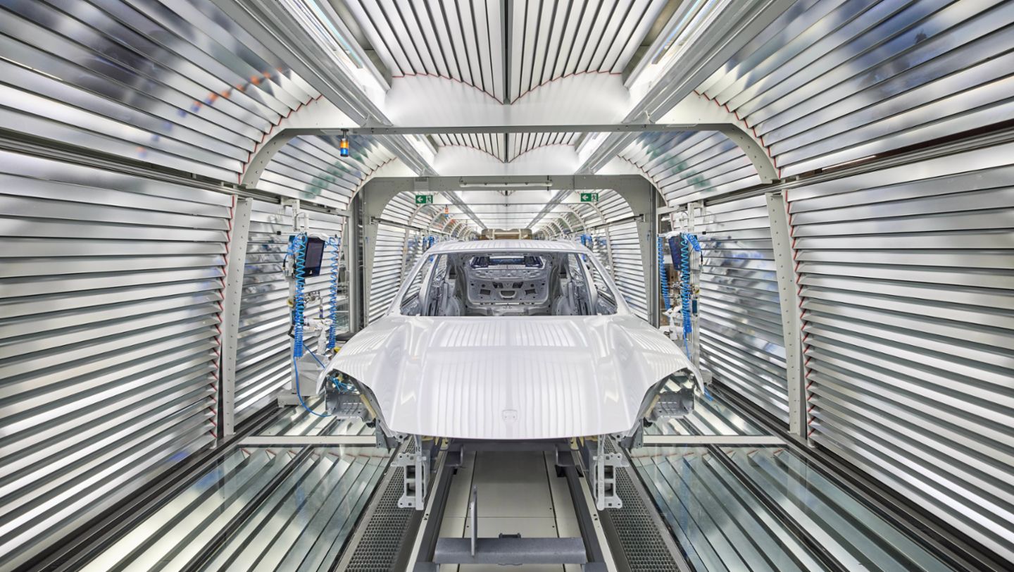 Lackierei, Porsche Werk Leipzig, 2024, Porsche AG